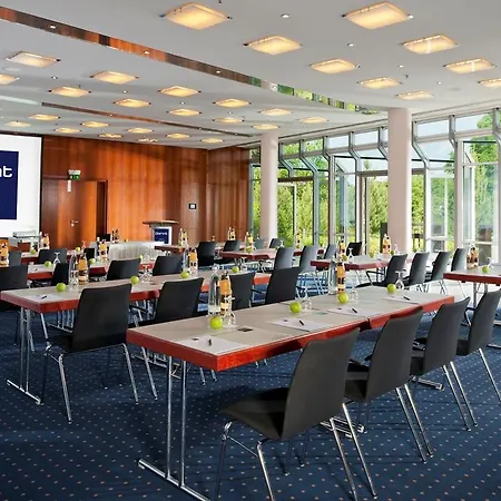 Hotel Dorint Parkhotel 4*