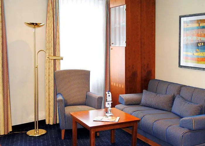 Dorint Parkhotel فندق باد نوهايم