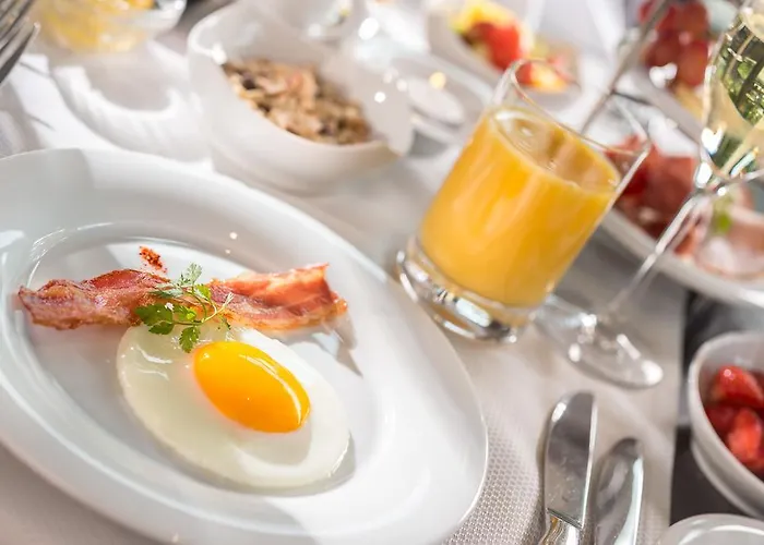 Dorint Parkhotel فندق 4*