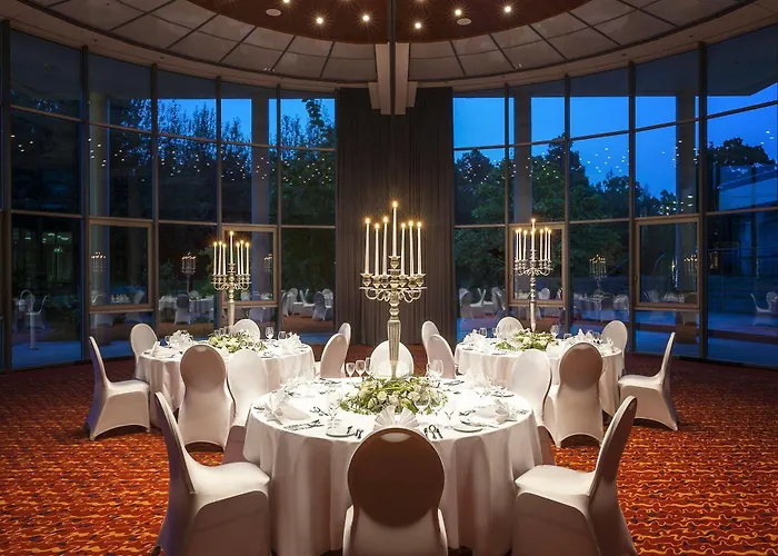 فندق Dorint Parkhotel باد نوهايم