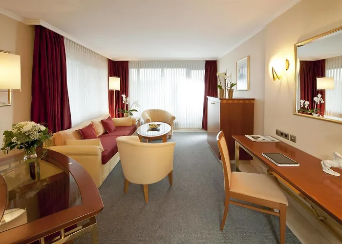 فندق Dorint Parkhotel 4*