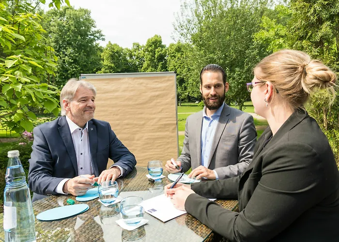 Dorint Parkhotel فندق 4*