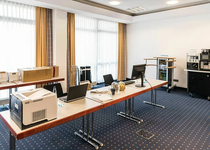 Dorint Parkhotel فندق